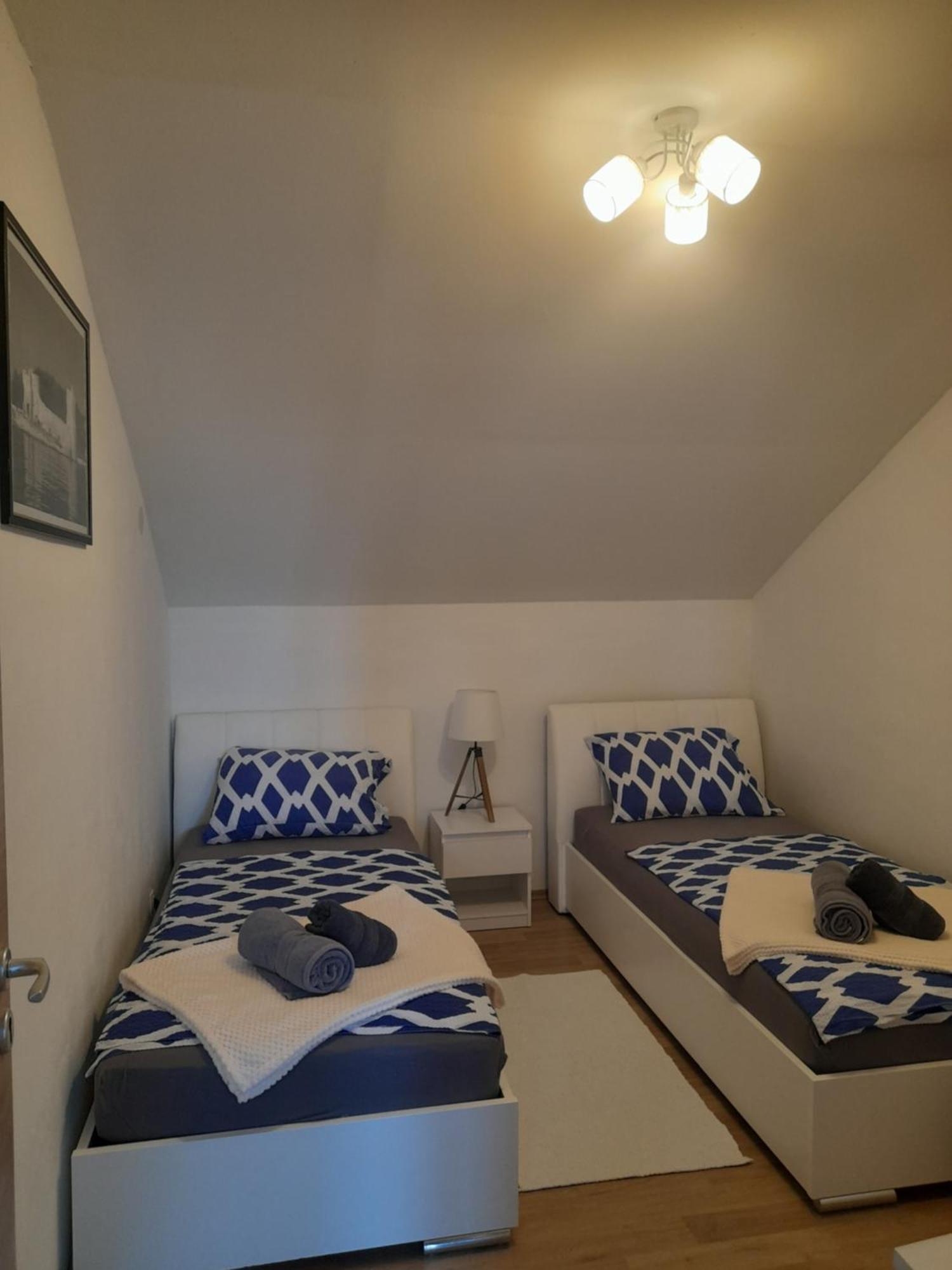 Apartment Bicanic Vir Exterior photo